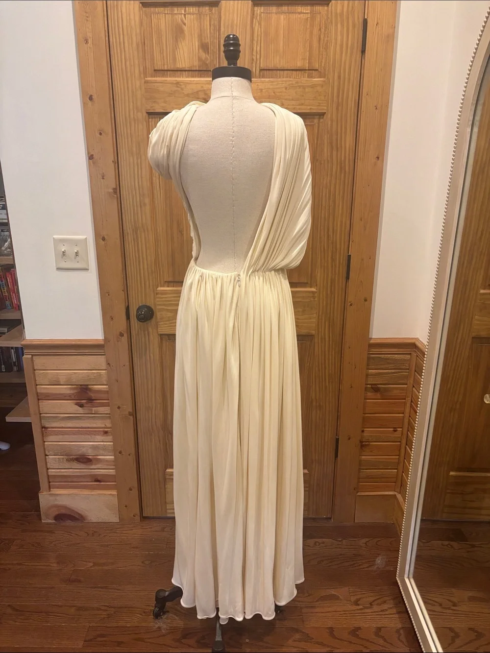 KHAITE Sloan Asymmetric Cream One-Shoulder Draped Maxi Dress - Picture 4 of 7